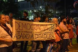 Leia mais sobre o artigo Militantes pró-Lula manifestam e fecham avenidas em Belo Horizonte