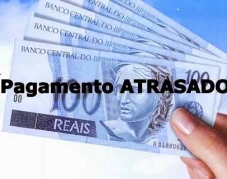 Read more about the article Governo atrasa parcela do pagamento dos servidores