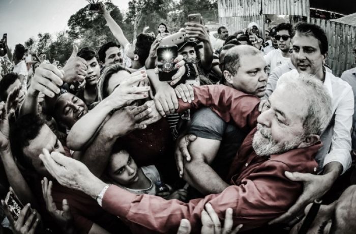 Leia mais sobre o artigo Lula pede atos no lançamento da pré-candidatura no próximo domingo (27)