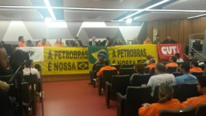 Read more about the article Petroleiros denunciam a política de Parente