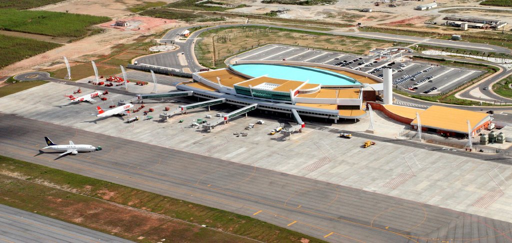 Leia mais sobre o artigo Governo Temer anuncia privatização de 13 aeroportos