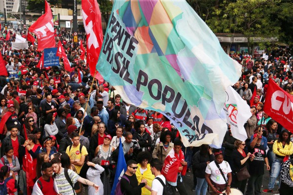 Read more about the article Frentes Brasil Popular e Povo Sem Medo: continuar a resistência