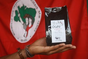 Leia mais sobre o artigo Maior produtor de café do Brasil avança sobre fazenda ocupada há 20 anos por famílias sem-terra