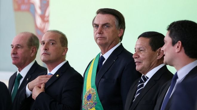 Leia mais sobre o artigo Batalha ideológica é a ponta de lança da estratégia de Bolsonaro