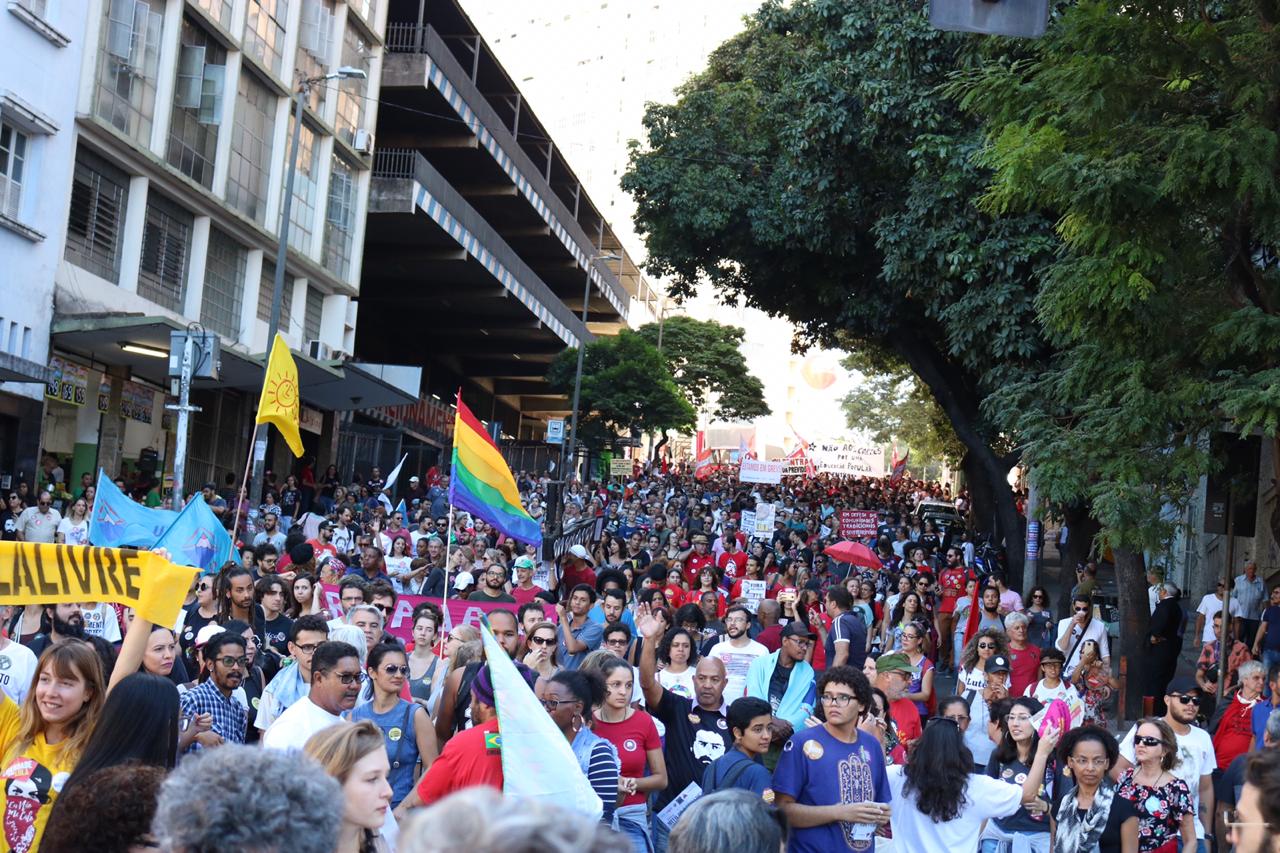 Read more about the article Centrais sindicais avaliam sucesso da greve geral e mantêm mobilização