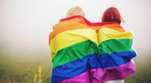 Read more about the article 10 livros sobre LGBTs que o Crivella vetaria, mas nós indicamos