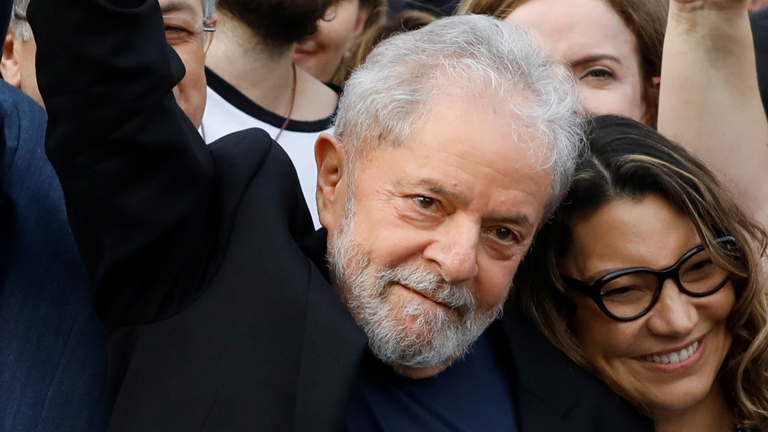 Read more about the article Discurso de Lula: entre violentas críticas à Lava Jato e amor conciliatório para outros setores