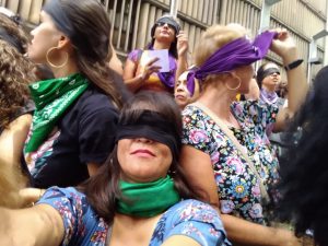 Read more about the article Mulheres saem às ruas contra o feminicídio em BH