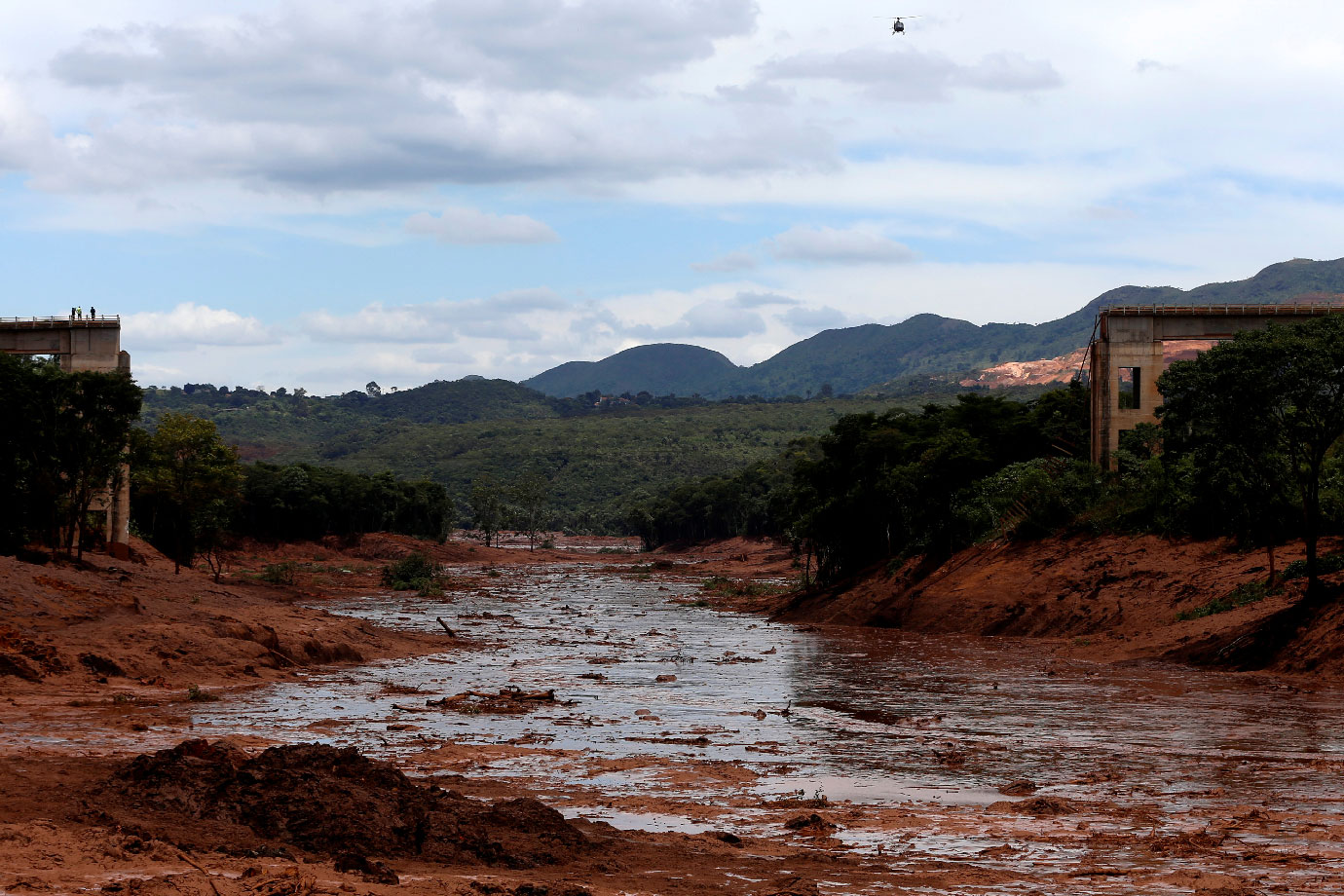 Leia mais sobre o artigo Empresas ignoram prazo de projetos para desativar barragens tipo Brumadinho