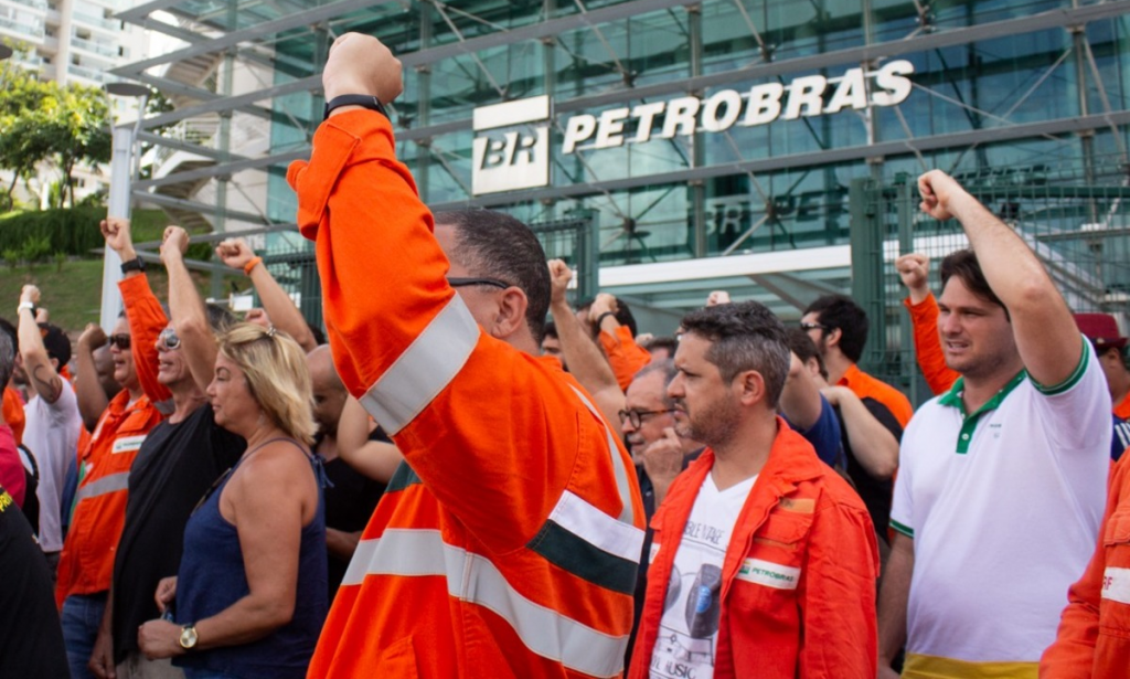 Read more about the article Líderes da greve dos caminhoneiros em 2018 apoiam paralisação dos petroleiros
