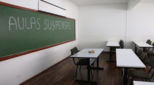 Read more about the article Em campanha contra volta às aulas na pandemia, MST teme ampliação de casos de covid