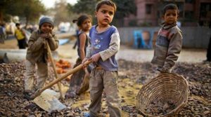 Read more about the article Bolsonaro defende trabalho infantil e diz que crianças ‘cheiram crack sem problema nenhum’