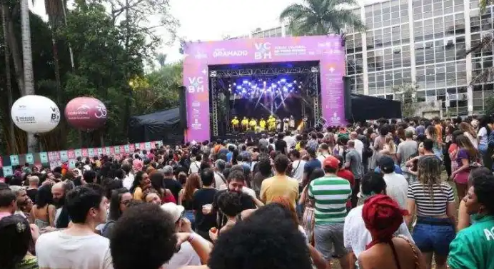 Leia mais sobre o artigo Virada Cultural de Belo Horizonte reuniu cerca de 328 mil pessoas
